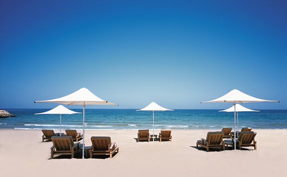 Beach loungers