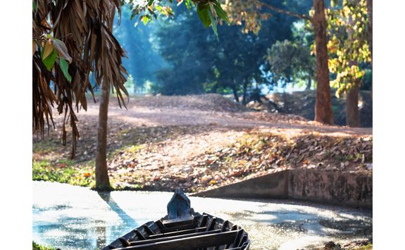 Boat in Angkor Wat