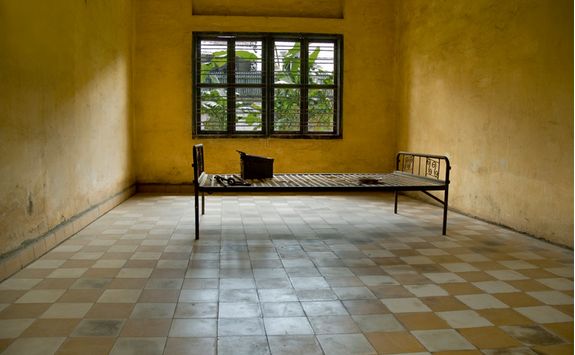 Prison cell in Toul Sleng
