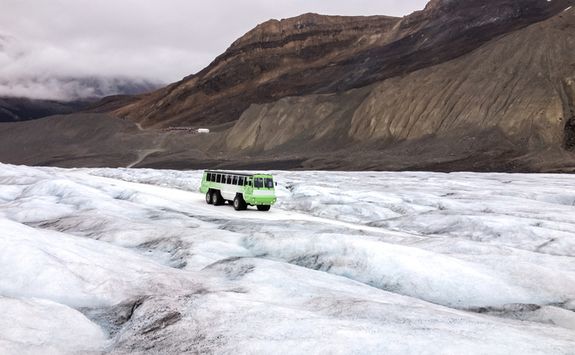 Brewster Snocoach, Athabasca Glacier