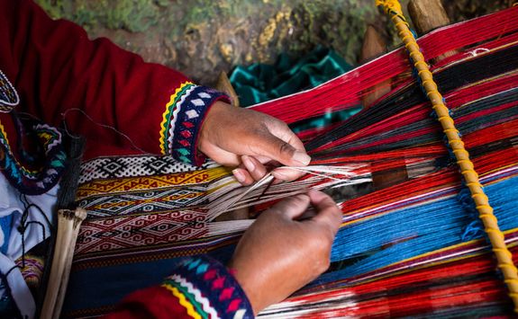Weaving handicrafts