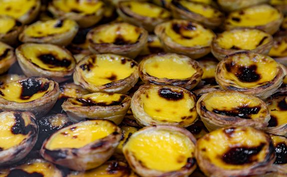 Pastéis de Nata. Portuguese Custard Tarts