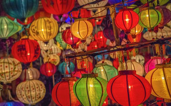 Night market lights