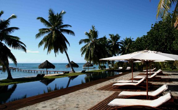 Pool at Princesse Bora Lodge
