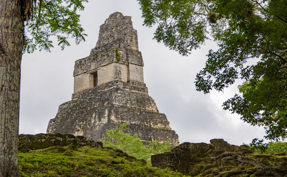 Mayan temple ruins