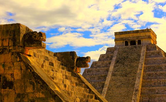 sunset at chichen itza