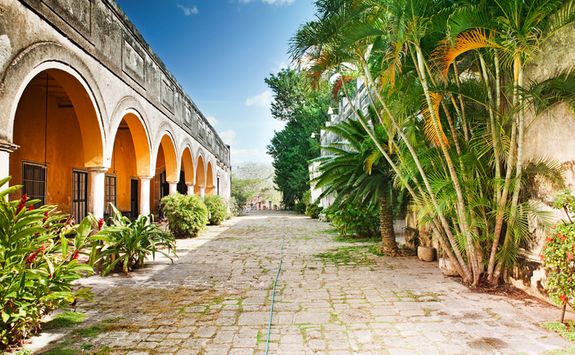 hacienda yaxcopoil