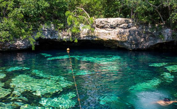 cenote azul