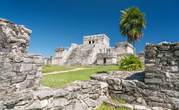 tulum's mayan ruins in the sunshine