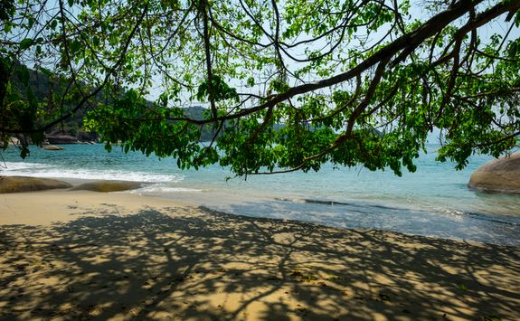 Angra dos Reis beach