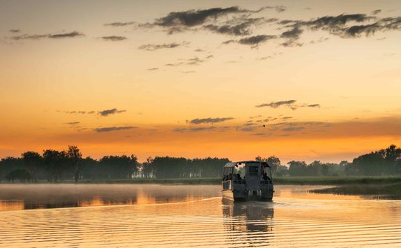 Boat trip on the Billabong