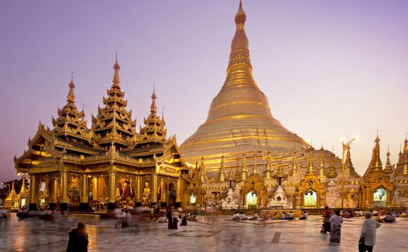 Shwezigon pagoda