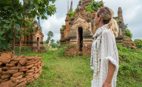 Nyaung Shwe temples