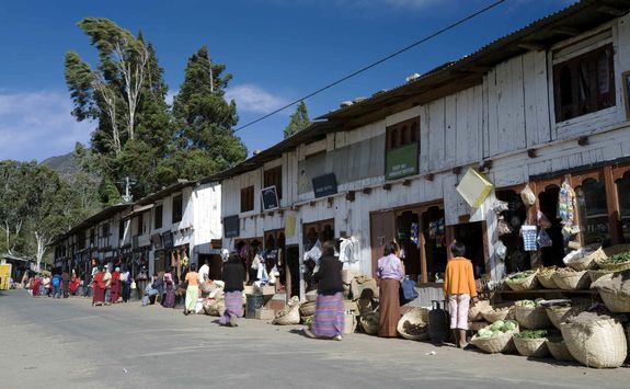 Wangdue Phodrang's bazaar