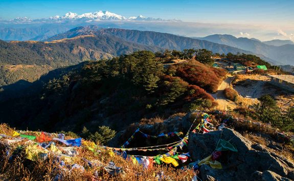 Kangchenjunga mountain range view