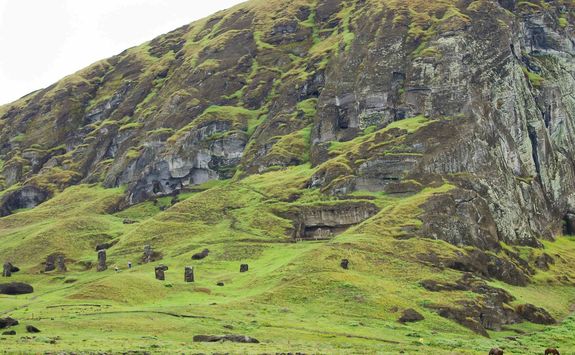 Rano Raraku quarry