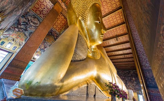 Reclining buddha in Bangkok