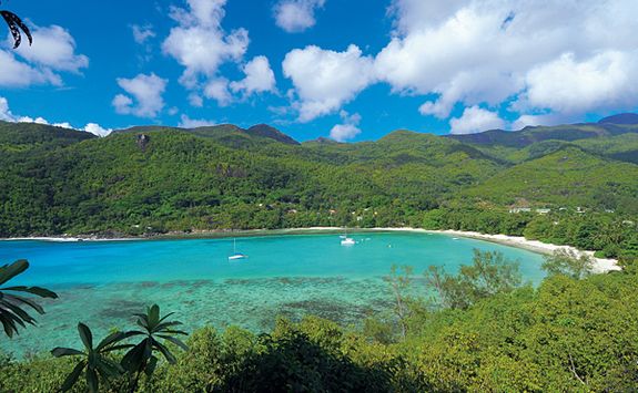 the ephelia resort beach
