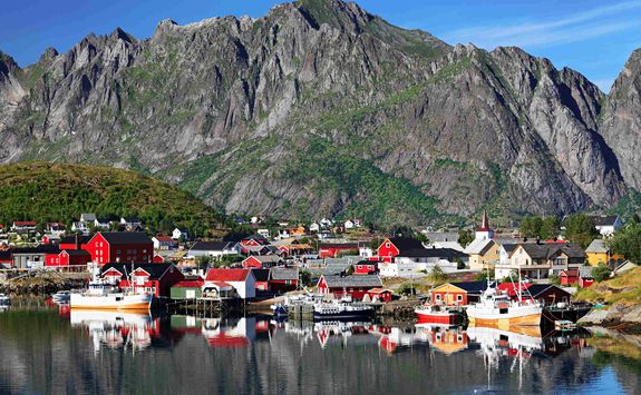 Reine fishing village
