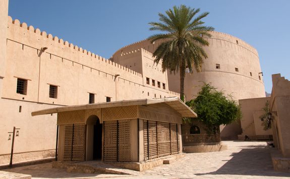 Nizwa fort castle