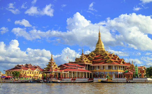 Phaung Daw Oo Pagoda