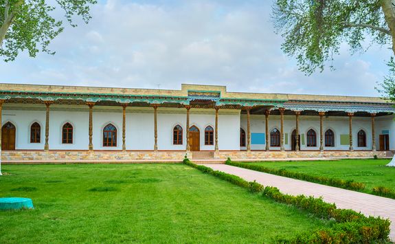 kokand khante school