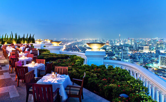 dinner bankok view