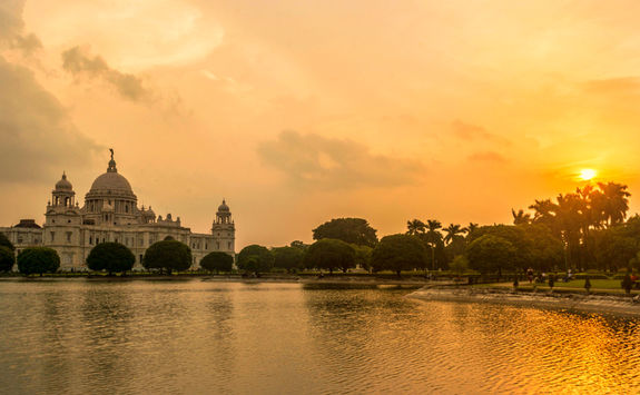 Victoria Memorial at sunset