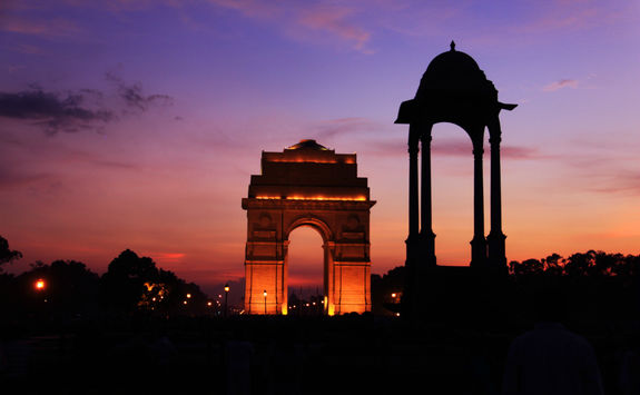 The India gate at sunset