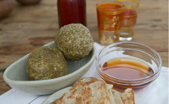 Omani honey saj bread