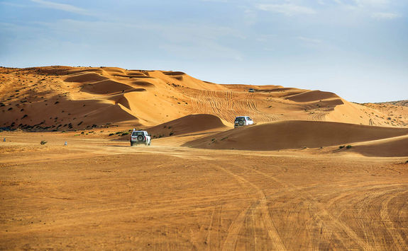 Wahiba Sands driving