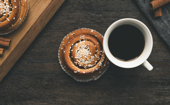 Traditional Swedish cinnamon bun with coffee