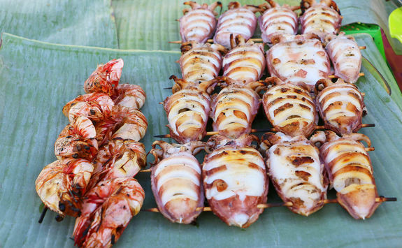 Grilled seafood Gaya Island