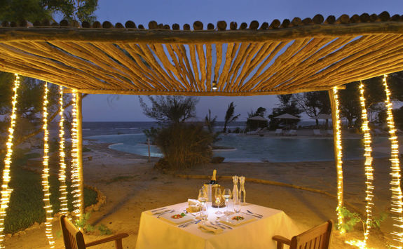 dinner overlooking ocean