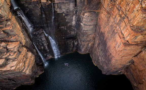 Falls King George river