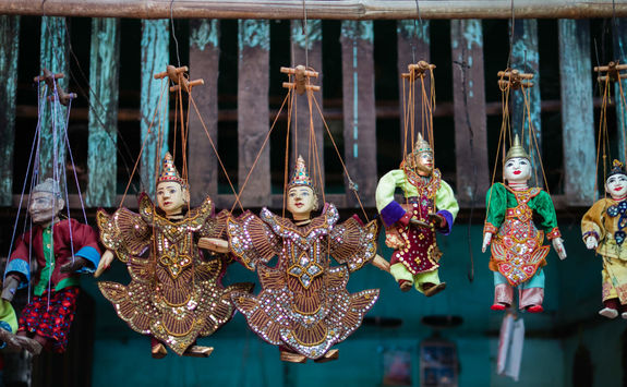 Burmese puppets in a market