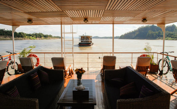 RV Zawgyi deck