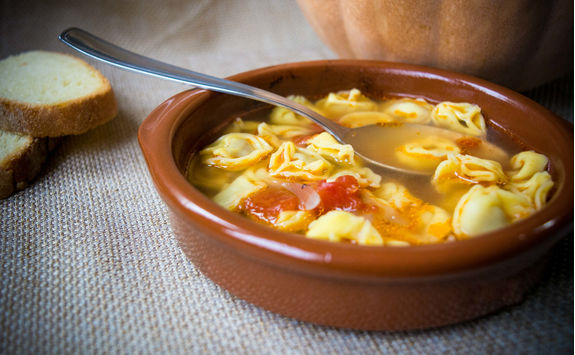 Tortellini in brodo
