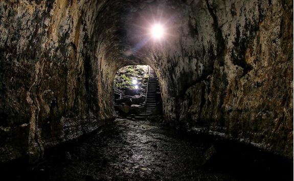 Lava tunnel