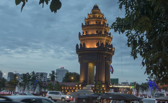 Phnom Penh independence monument