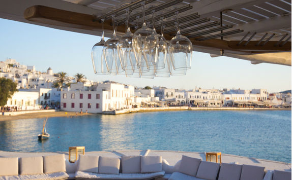 Mykonos bar