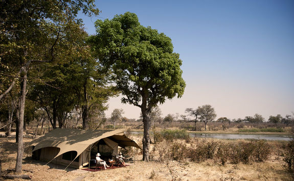 Selinda Explorers tent