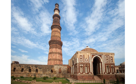 qutub minar tower