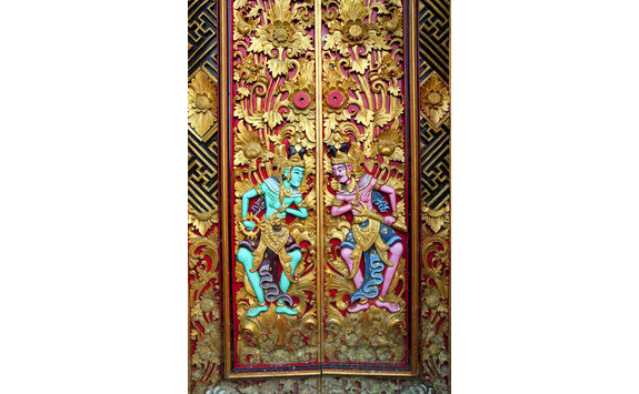 ulun danu decoration