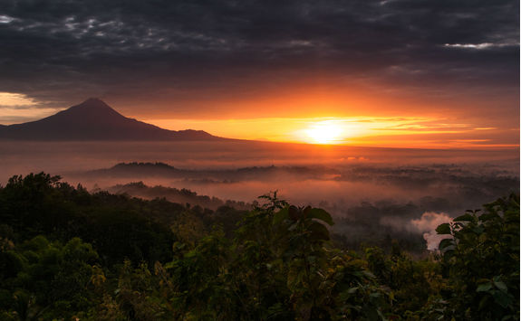 mount merapi sunset