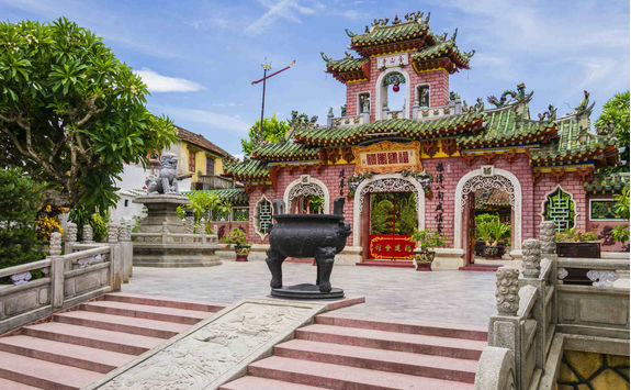 Gate of Phuc Kien Assembly Hall in Hoi An