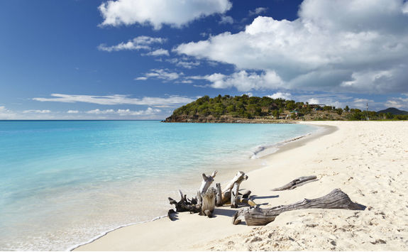 Ffryes beach in Antigua