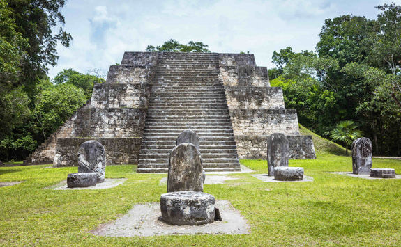 tikal pyramid