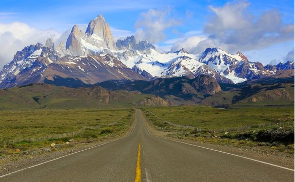 highway road into the glaciers