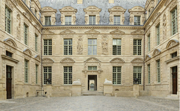 Architecture in the Marais